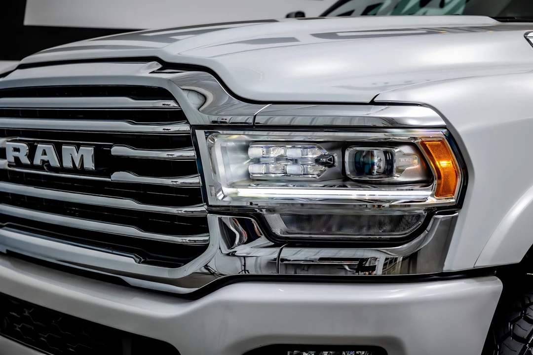 2024 Ram 3500 - Image 15 of 21