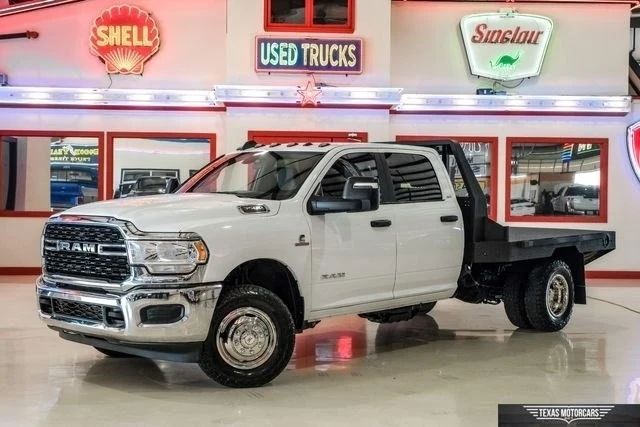 2024 Ram 3500 - Image 2 of 21