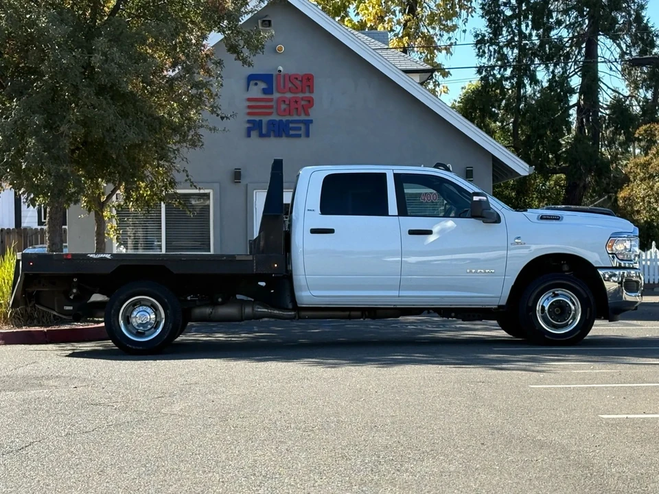 2024 Ram 3500 - Image 4 of 21