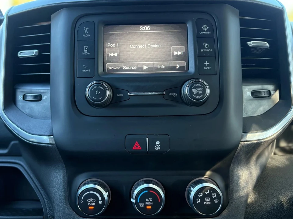 2024 Ram 3500 - Image 16 of 21