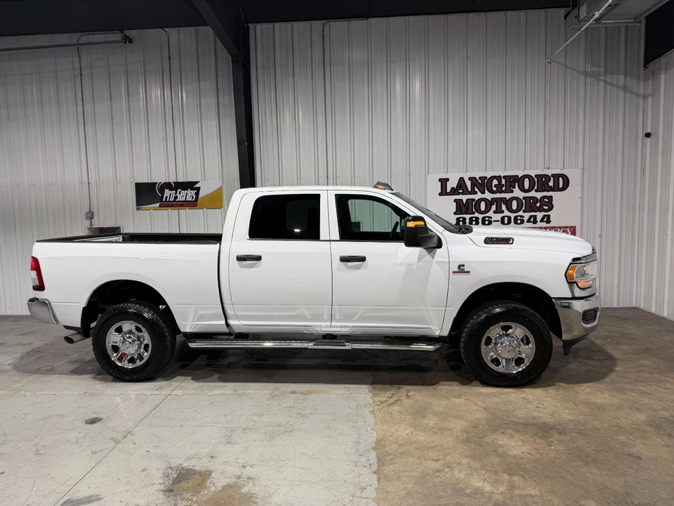 2024 Ram 3500 - Image 21 of 22