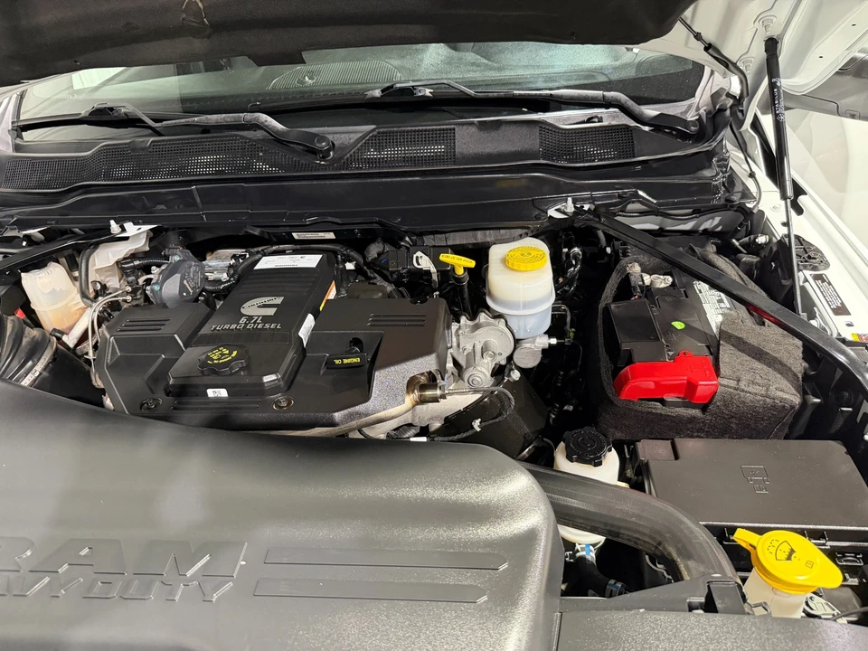 2024 Ram 3500 - Image 19 of 22