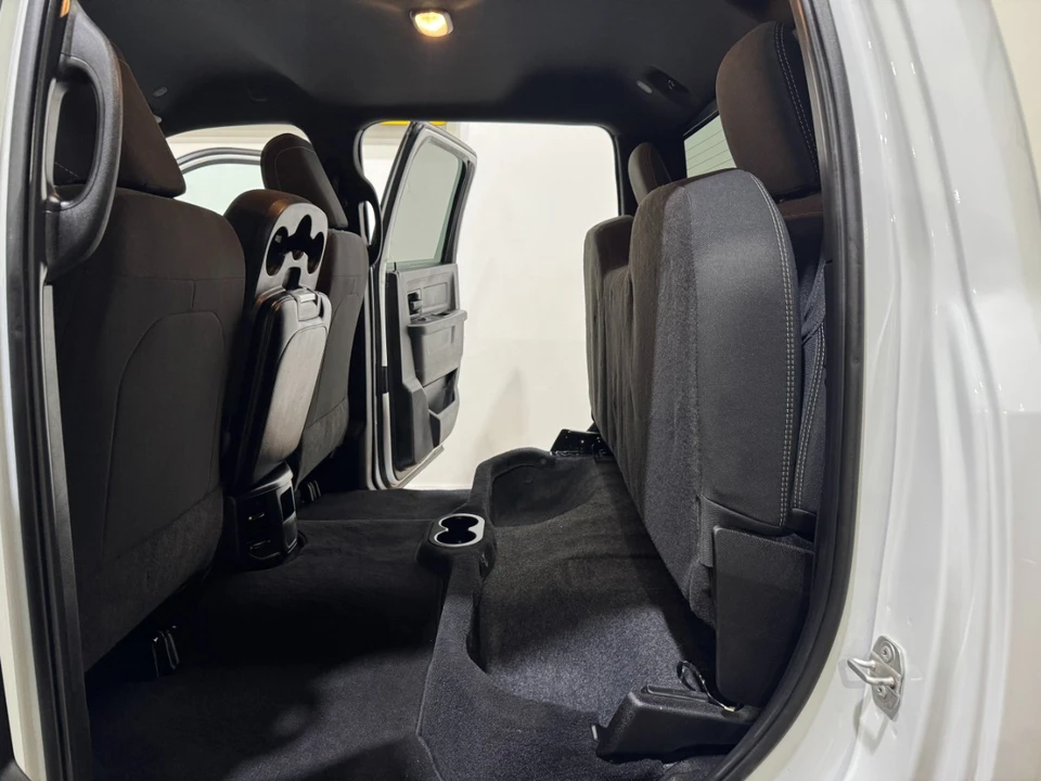 2024 Ram 3500 - Image 20 of 31