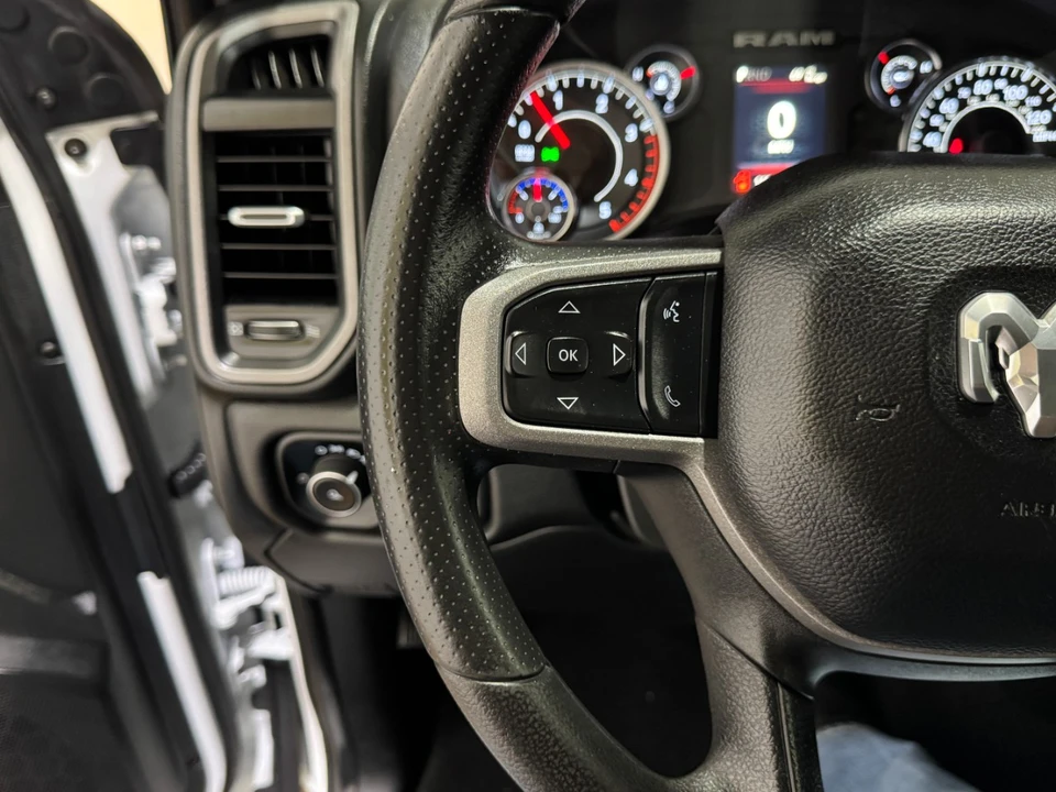 2024 Ram 3500 - Image 23 of 31