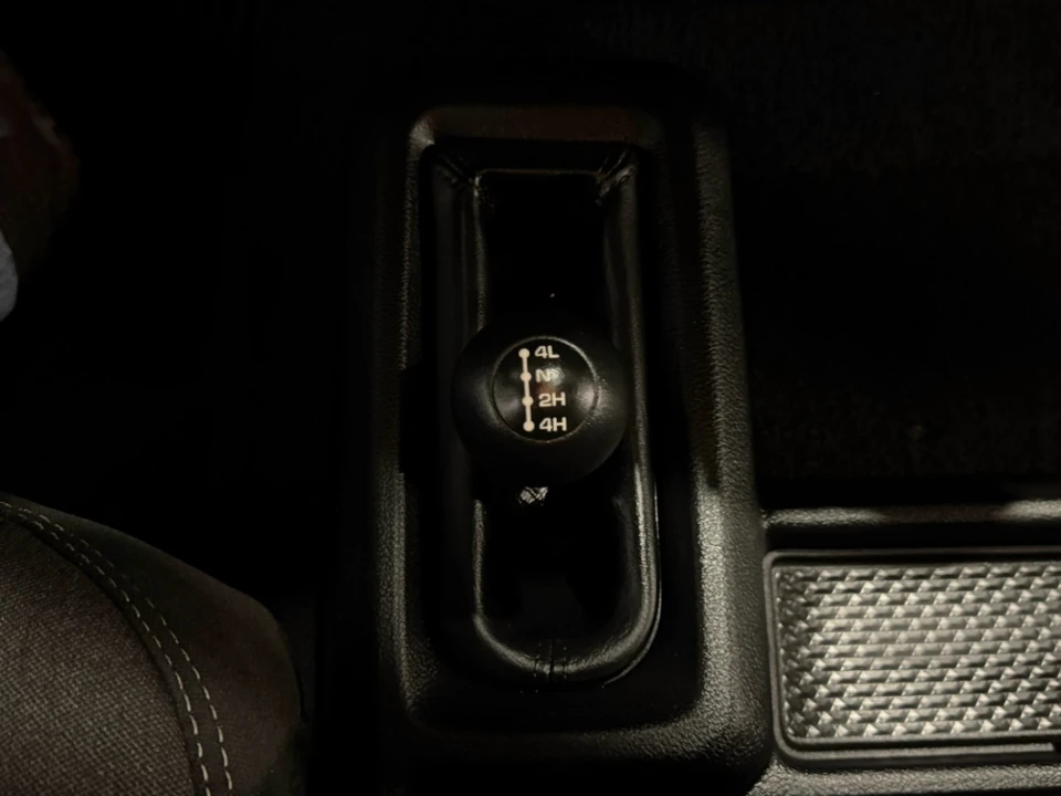 2024 Ram 3500 - Image 27 of 31