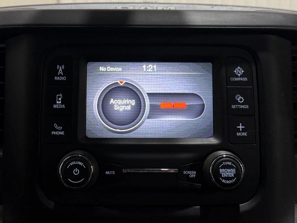 2024 Ram - Image 19 of 31