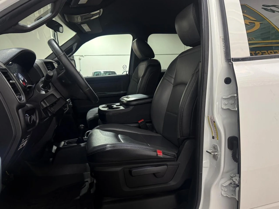 2024 Ram - Image 7 of 31