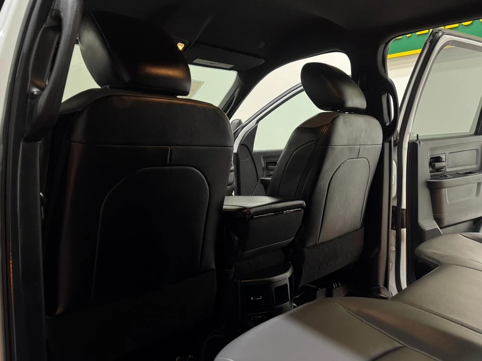 2024 Ram 3500 - Image 21 of 31