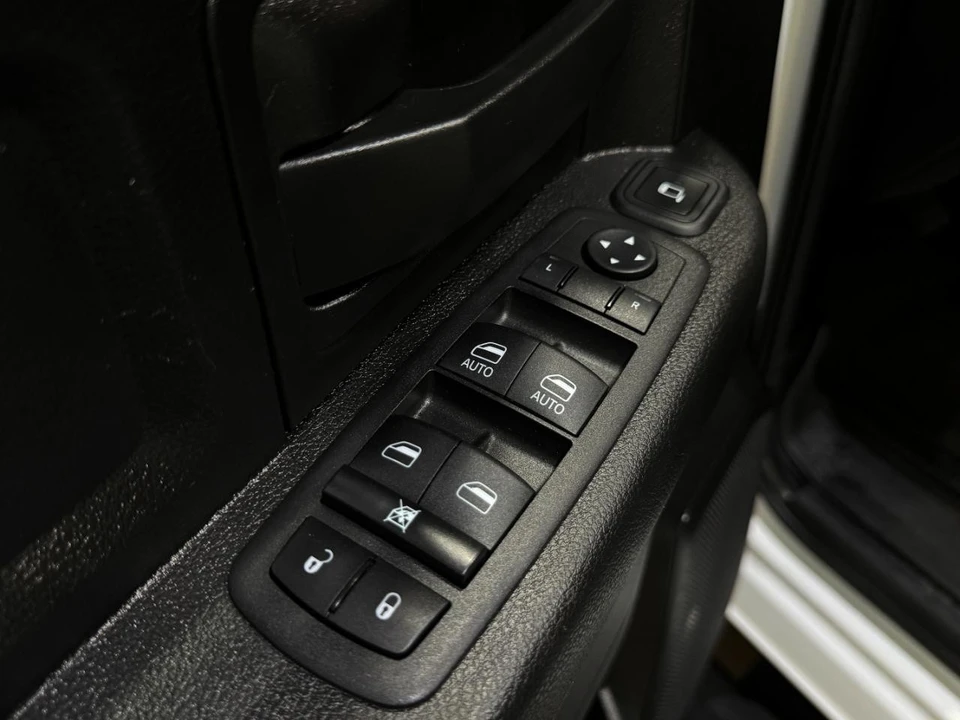 2024 Ram 3500 - Image 31 of 31