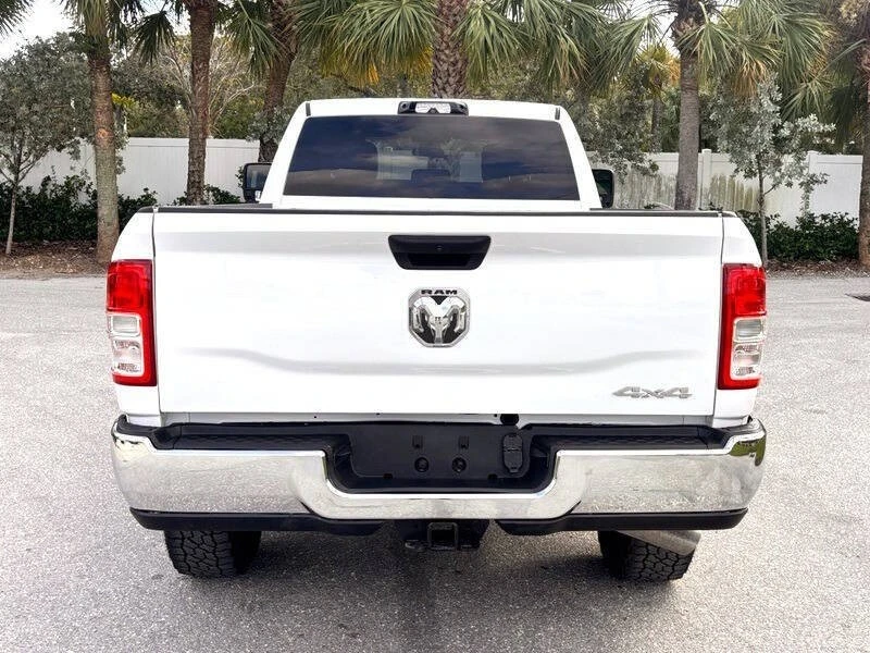 2024 Ram 3500 - Image 9 of 21
