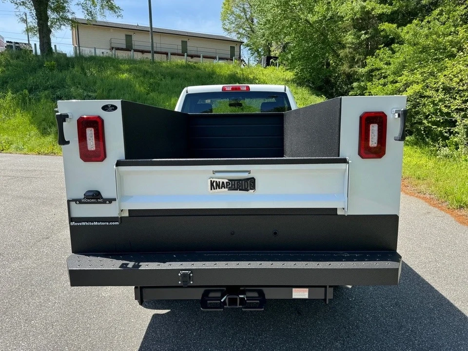 2024 Ram 3500 - Image 9 of 21