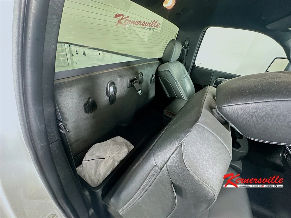 2024 Ram 3500 - Image 12 of 21