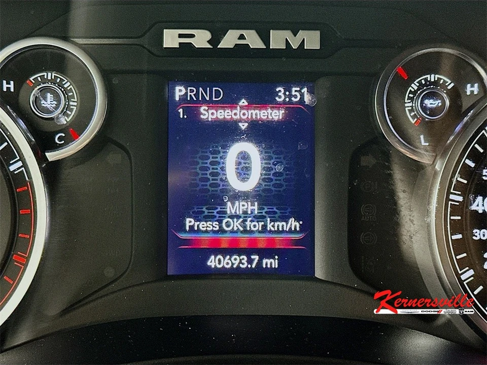 2024 Ram 3500 - Image 15 of 21
