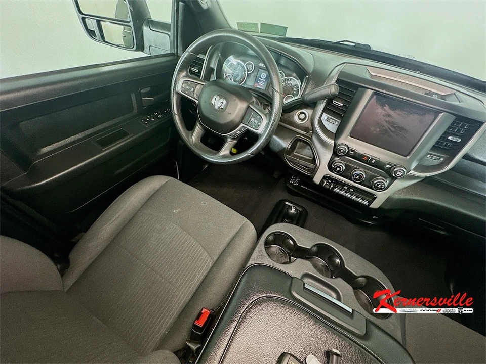 2024 Ram 3500 - Image 9 of 21