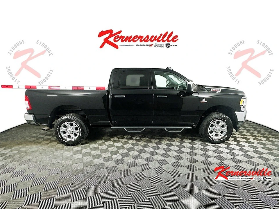 2024 Ram 3500 - Image 8 of 21
