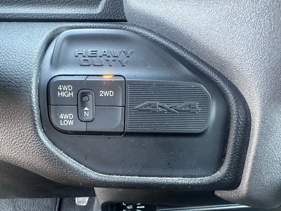 2024 Ram 3500 - Image 9 of 12