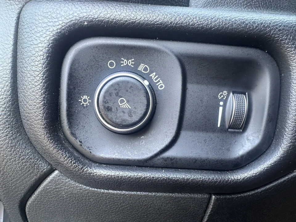 2024 Ram 3500 - Image 5 of 12