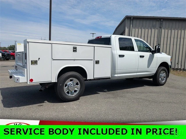 2024 Ram 3500 - Image 4 of 12