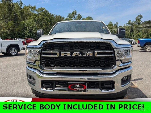 2024 Ram 3500 - Image 9 of 12