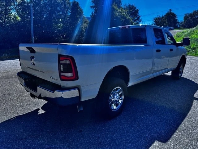 2024 Ram 3500 - Image 6 of 12