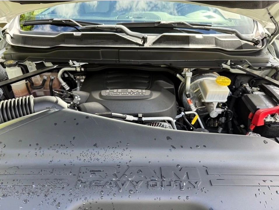 2024 Ram 3500 - Image 10 of 12