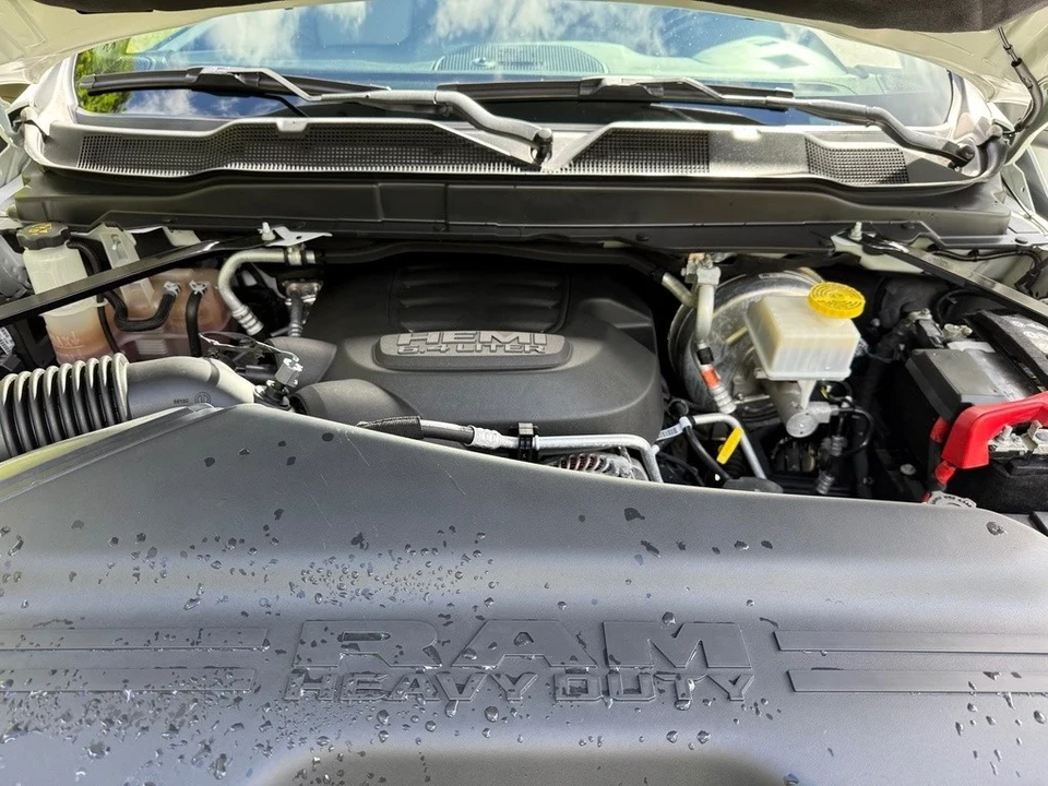 2024 Ram 3500 - Image 10 of 12