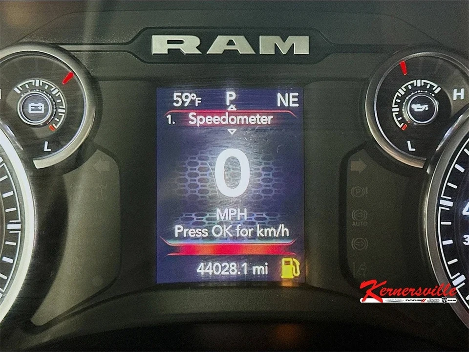 2024 Ram 3500 - Image 16 of 21