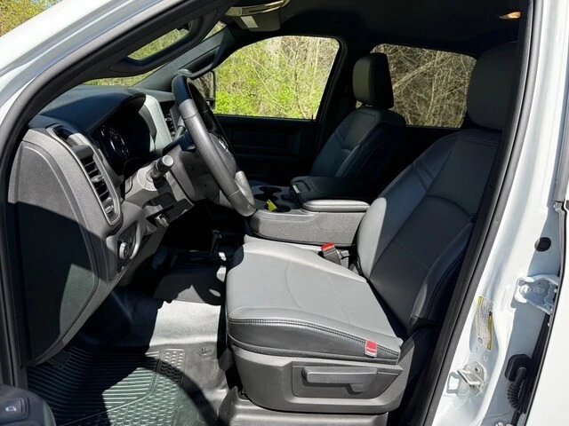 2024 Ram 3500 - Image 13 of 21