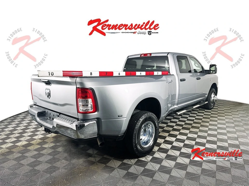 2024 Ram 3500 - Image 7 of 21