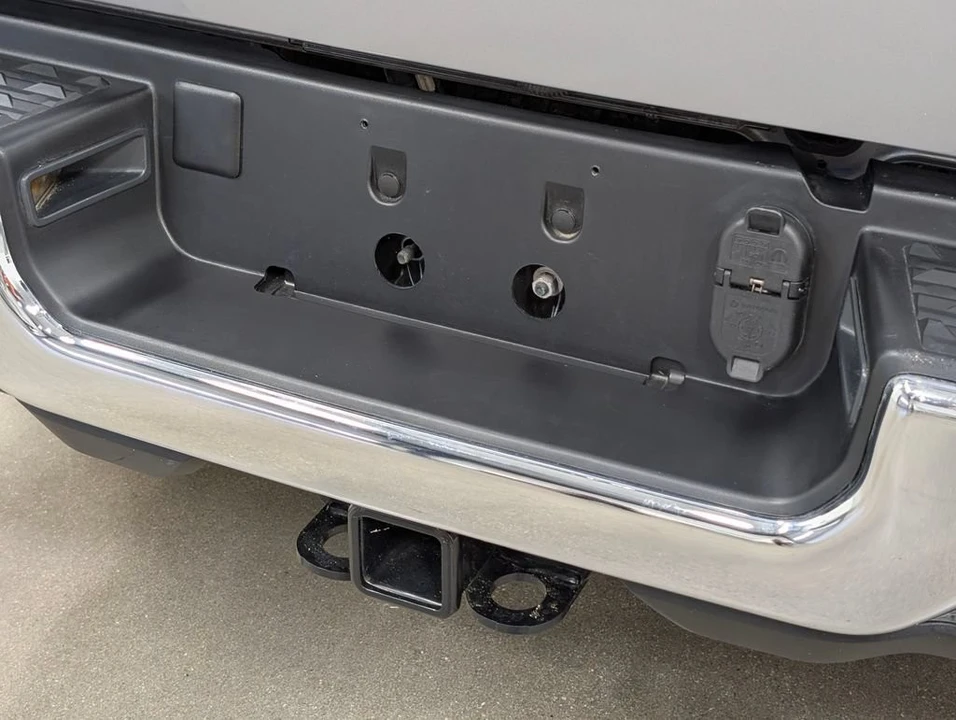 2024 Ram 3500 - Image 19 of 25