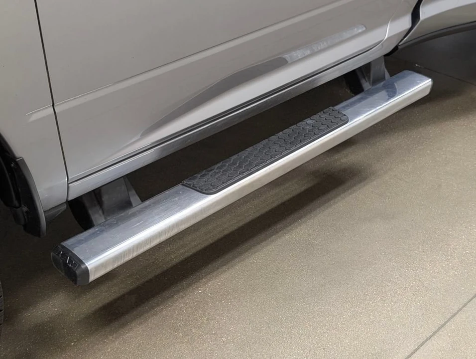 2024 Ram 3500 - Image 15 of 25