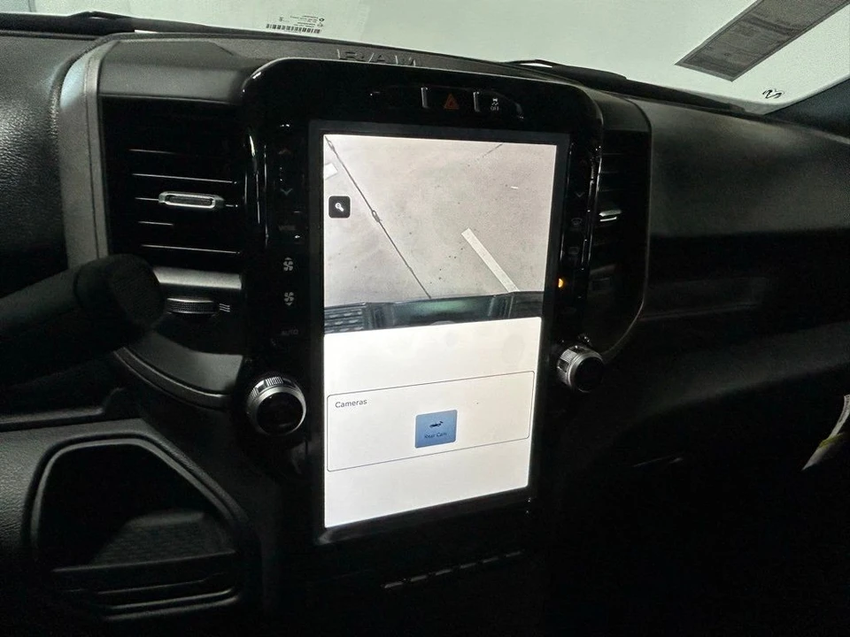 2024 Ram 3500 - Image 10 of 12