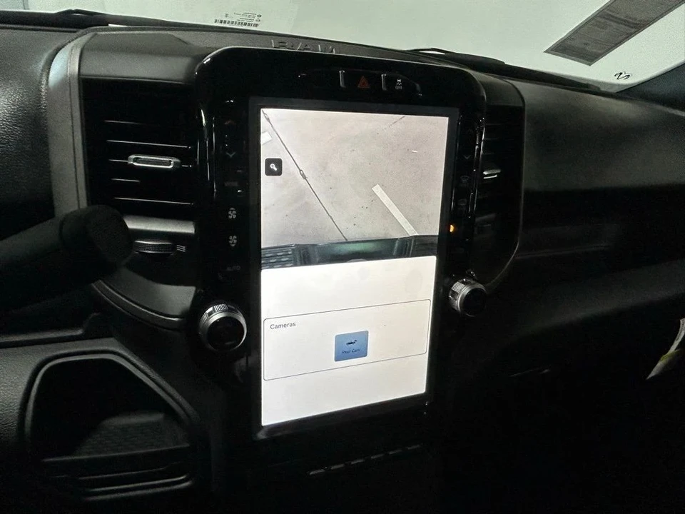 2024 Ram 3500 - Image 10 of 12