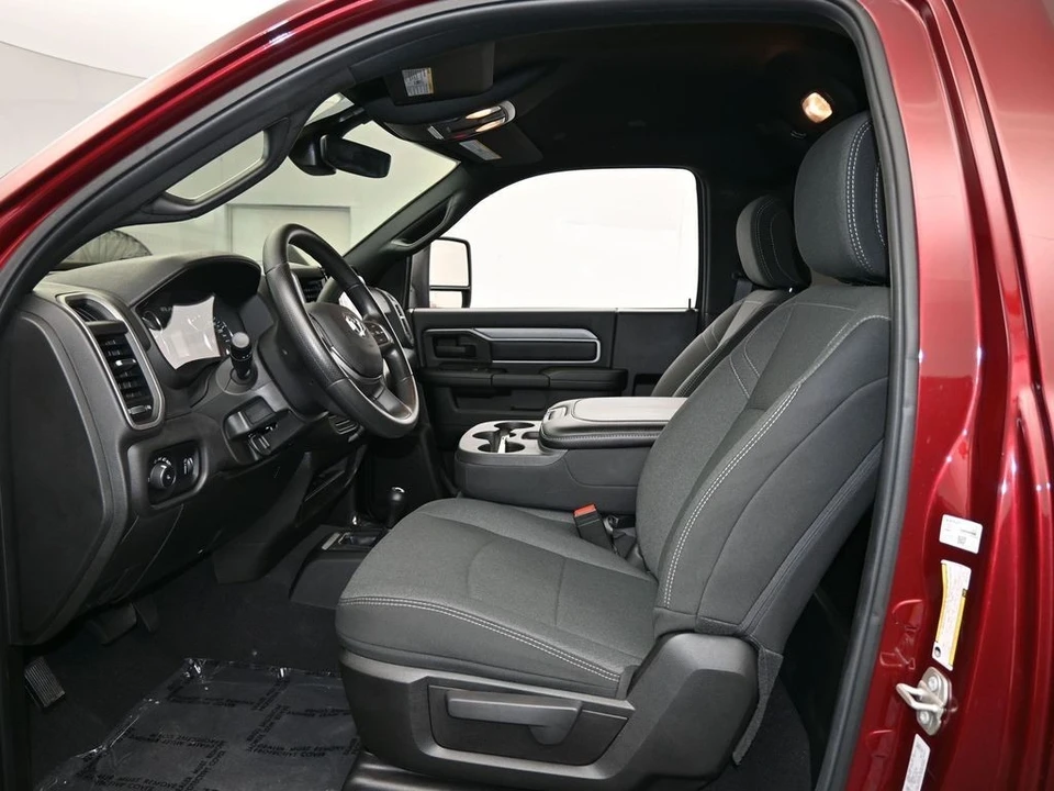2024 Ram 3500 - Image 11 of 12