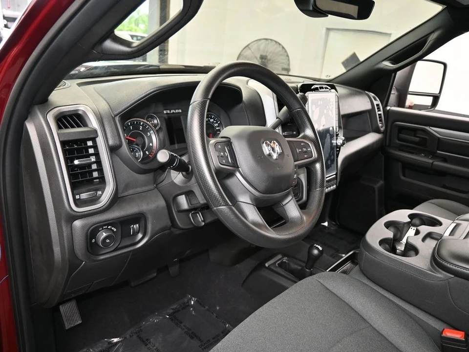 2024 Ram 3500 - Image 10 of 12