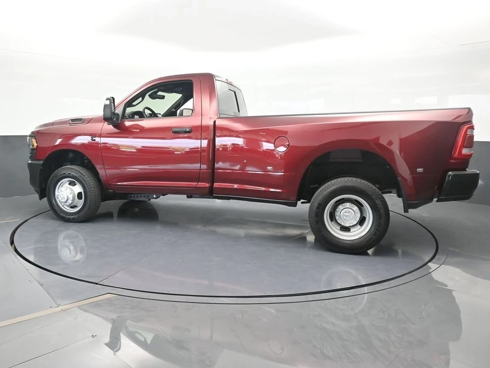 2024 Ram 3500 - Image 3 of 12