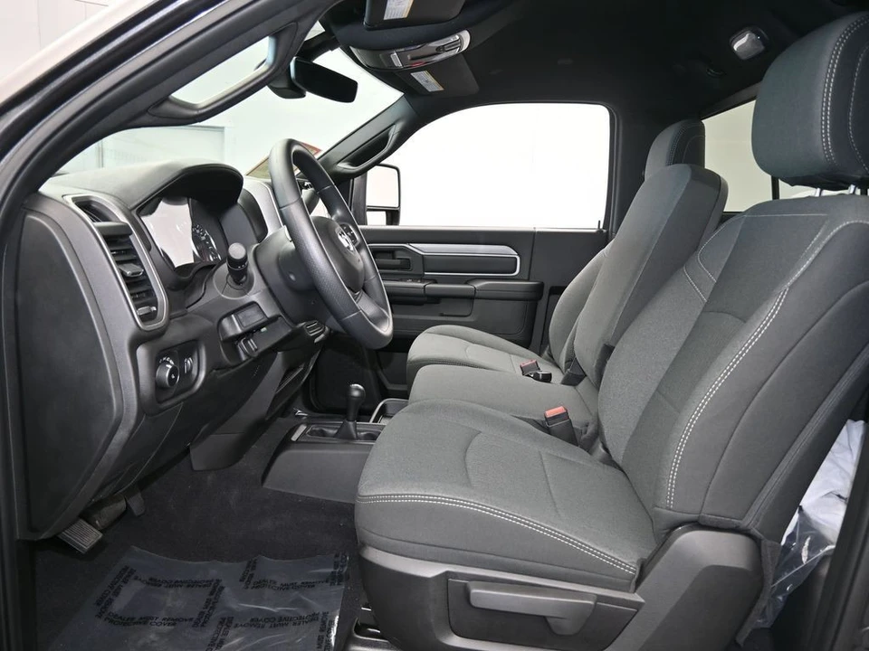 2024 Ram 3500 - Image 11 of 12