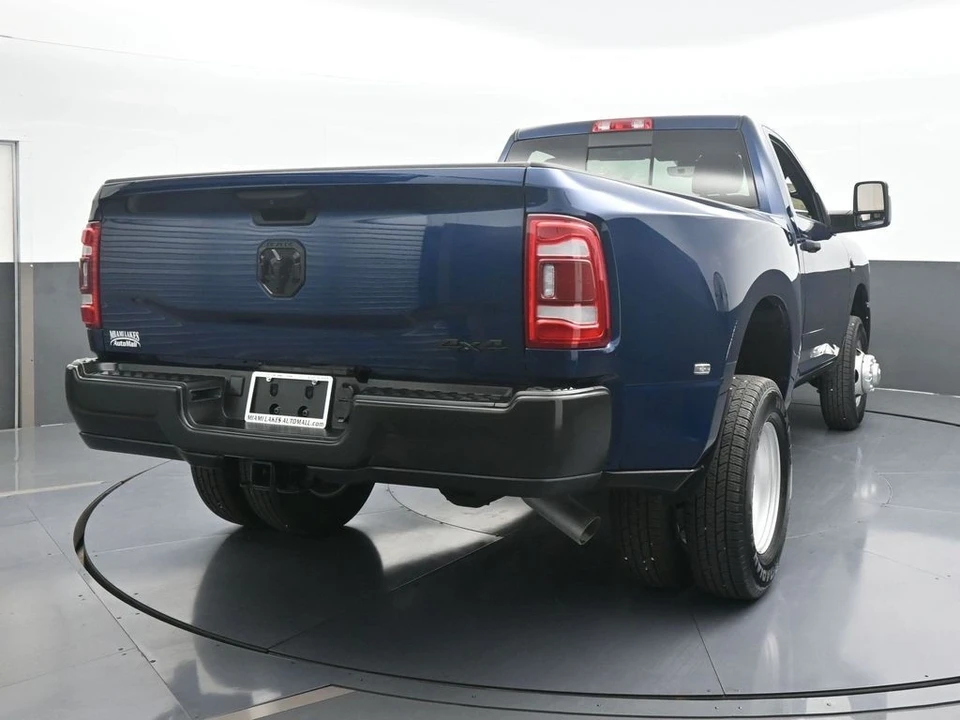 2024 Ram 3500 - Image 5 of 12