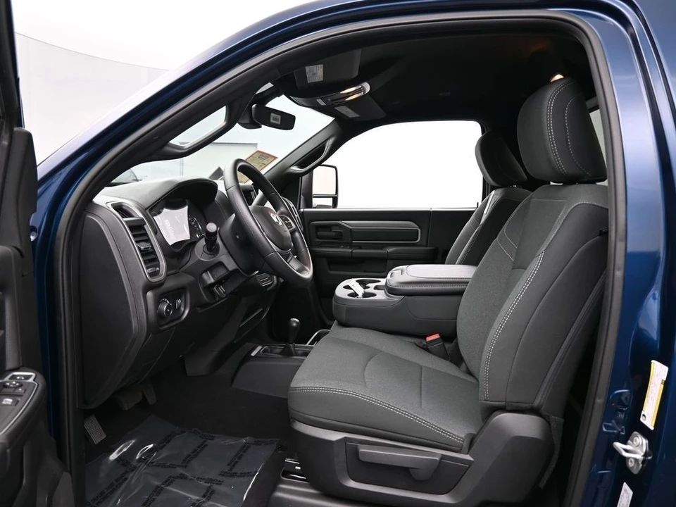 2024 Ram 3500 - Image 11 of 12