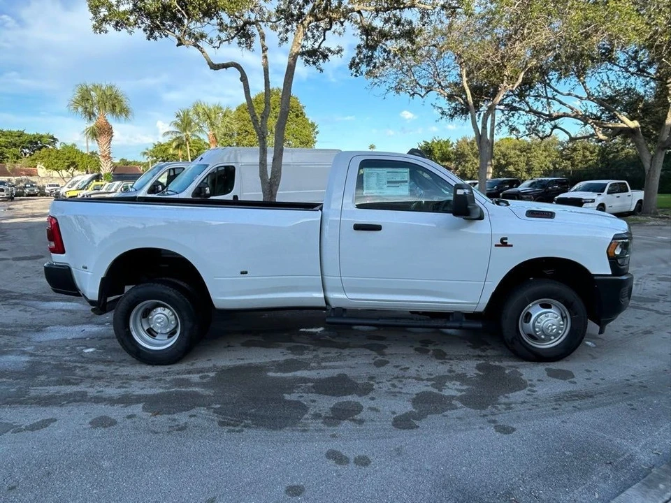 2024 Ram 3500 - Image 3 of 12