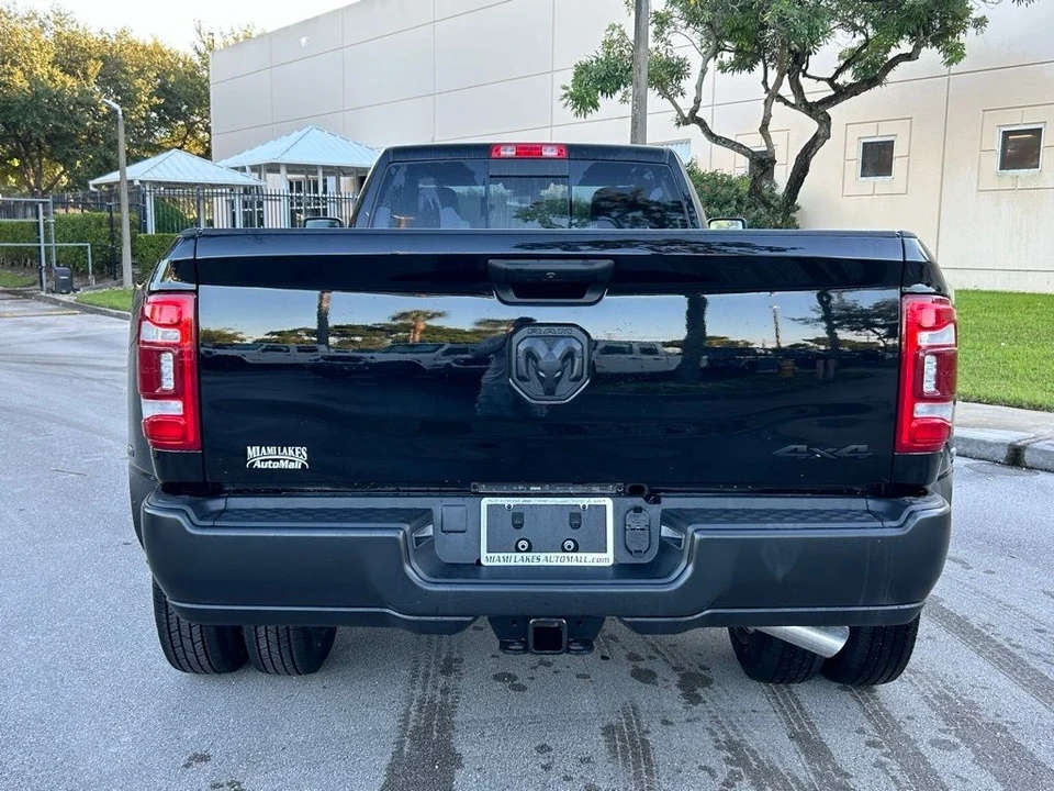 2024 Ram 3500 - Image 5 of 12
