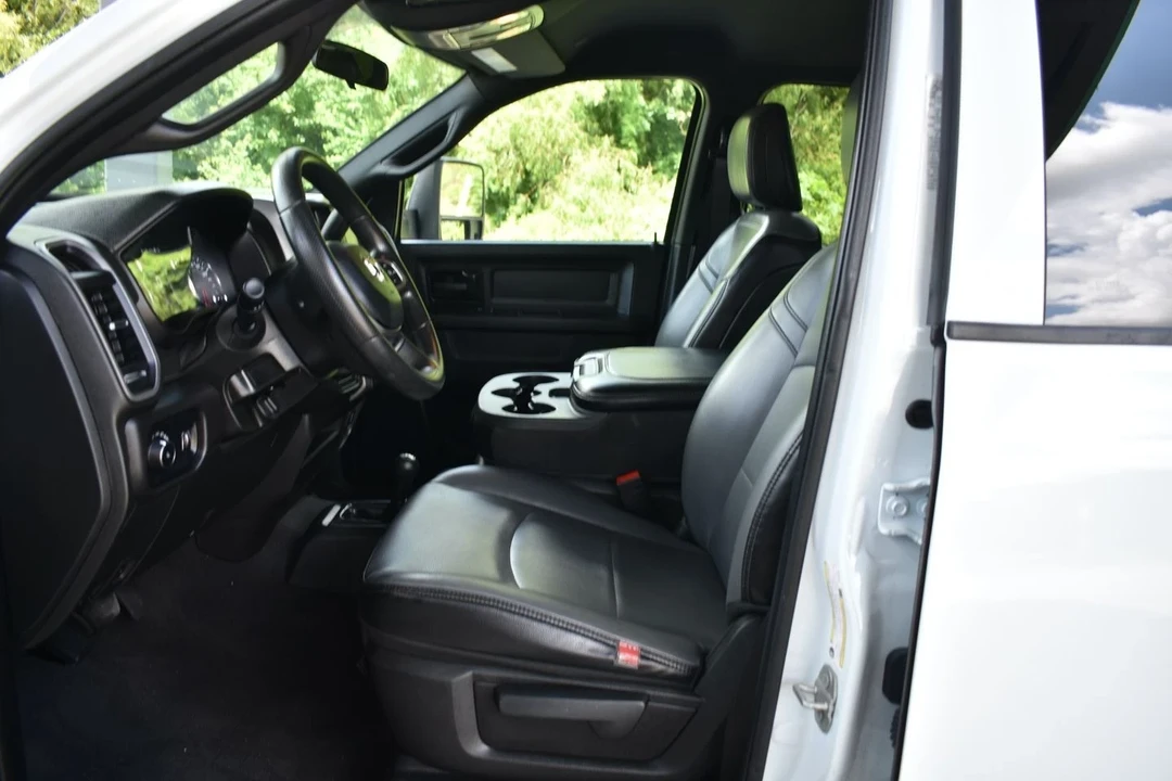 2024 Ram 3500 - Image 12 of 21