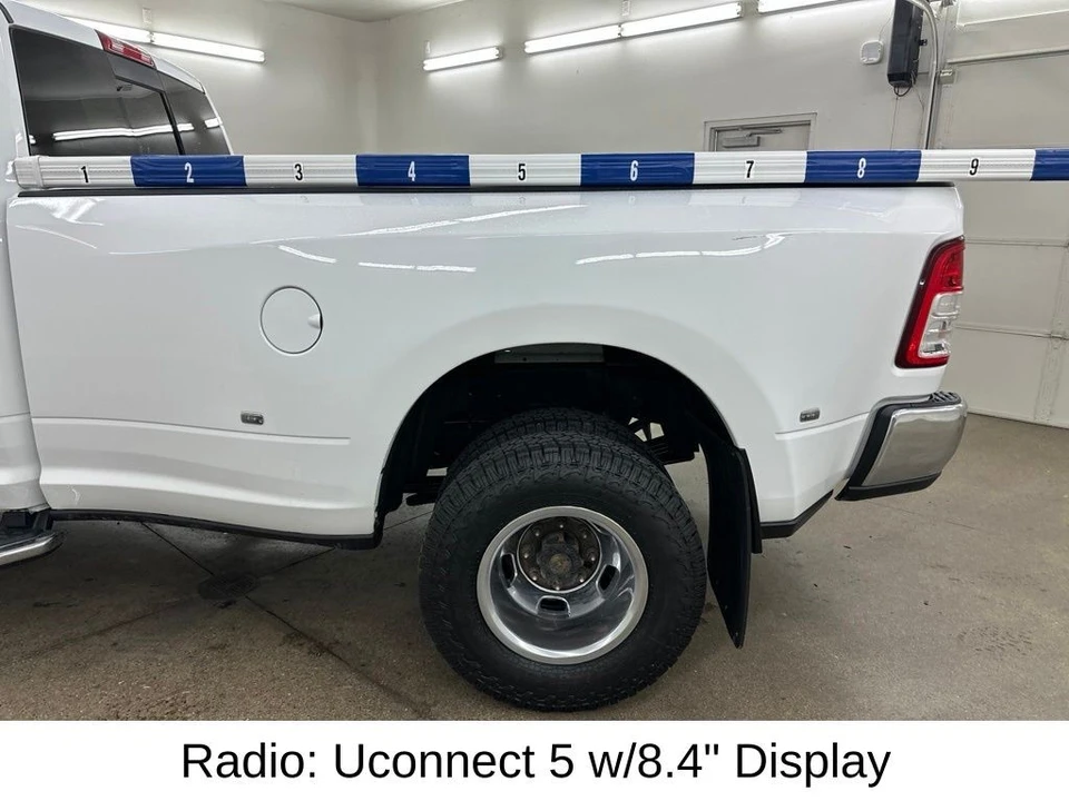 2024 Ram 3500 - Image 19 of 31