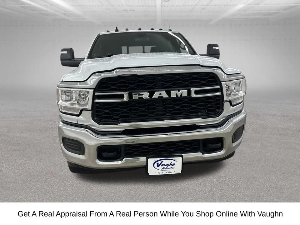 2024 Ram 3500 - Image 5 of 31