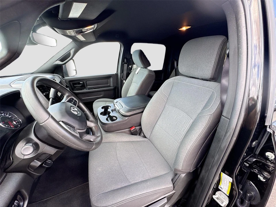 2024 Ram 3500 - Image 2 of 31