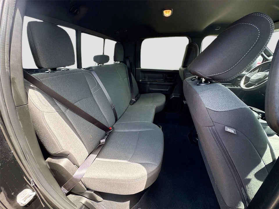 2024 Ram 3500 - Image 21 of 31