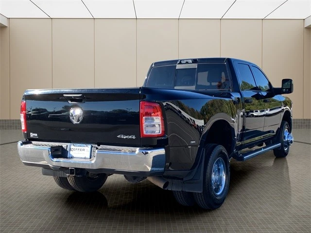 2024 Ram 3500 - Image 5 of 12