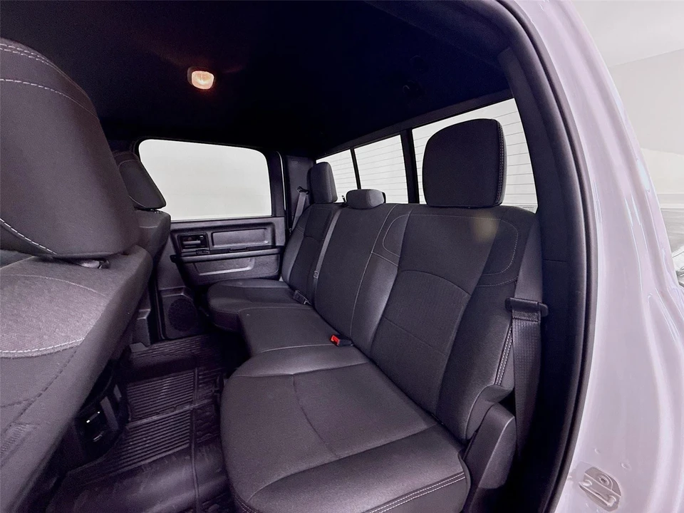 2024 Ram 3500 - Image 20 of 21
