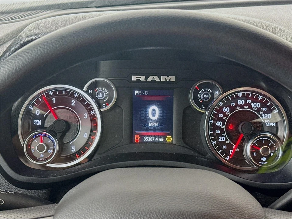 2024 Ram 3500 - Image 9 of 14