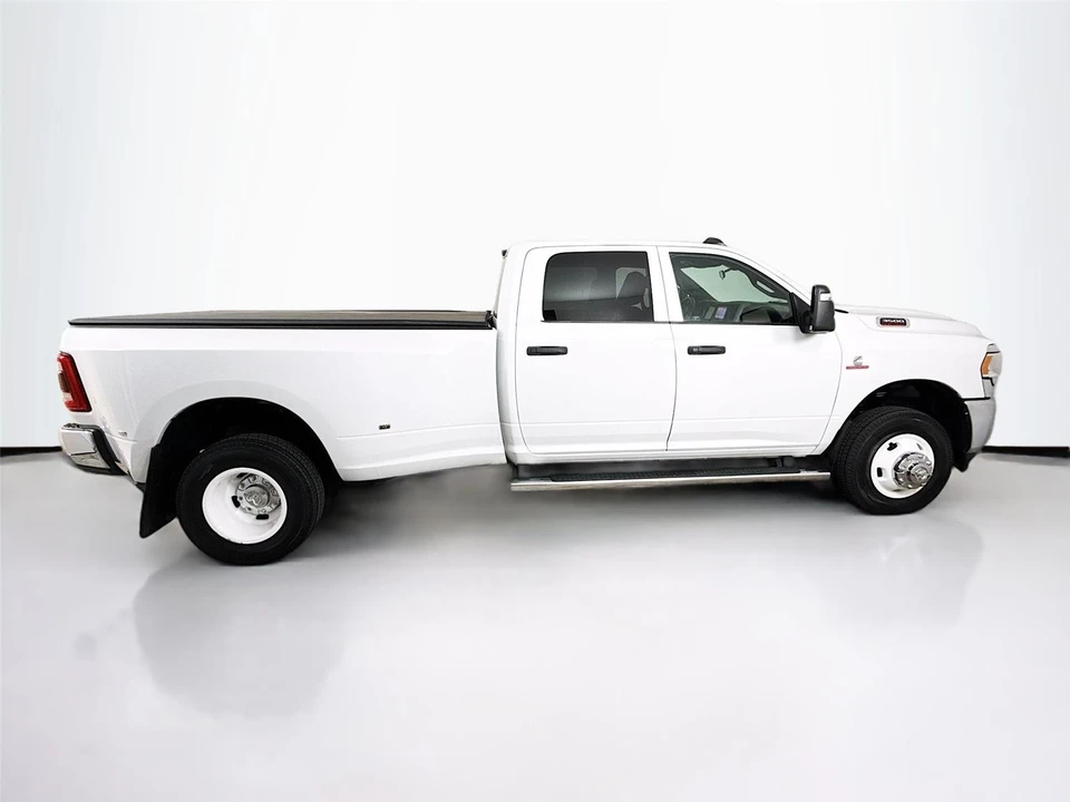 2024 Ram 3500 - Image 8 of 21